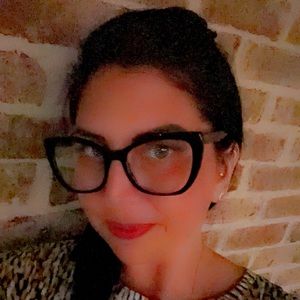 Meet your Posher, Georgia